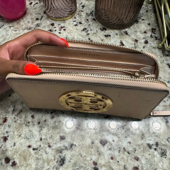 Tory Burch Charlie Zip Continental Wallet Rose Gold - Picture 7 of 7